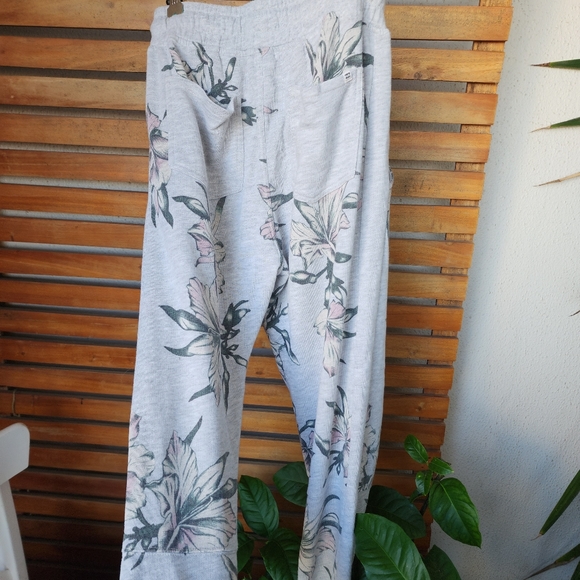 BILLABONG pants grey and floral Size 8 - Picture 5 of 8